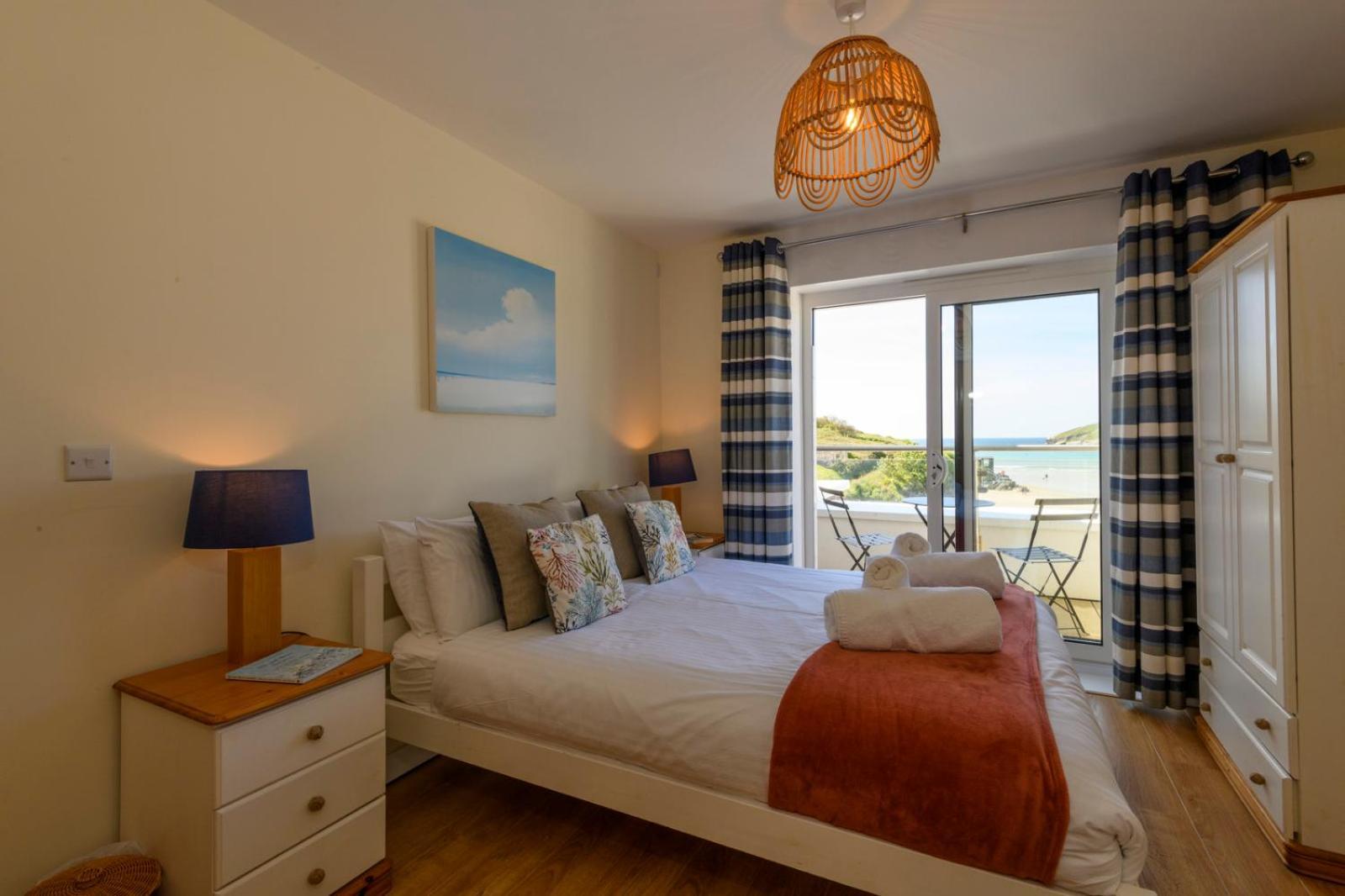 The House & Porth Sands Appartement