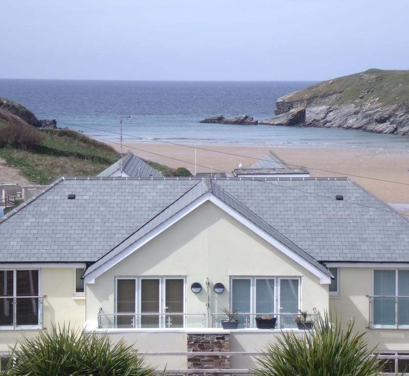The House & Porth Sands New Quay